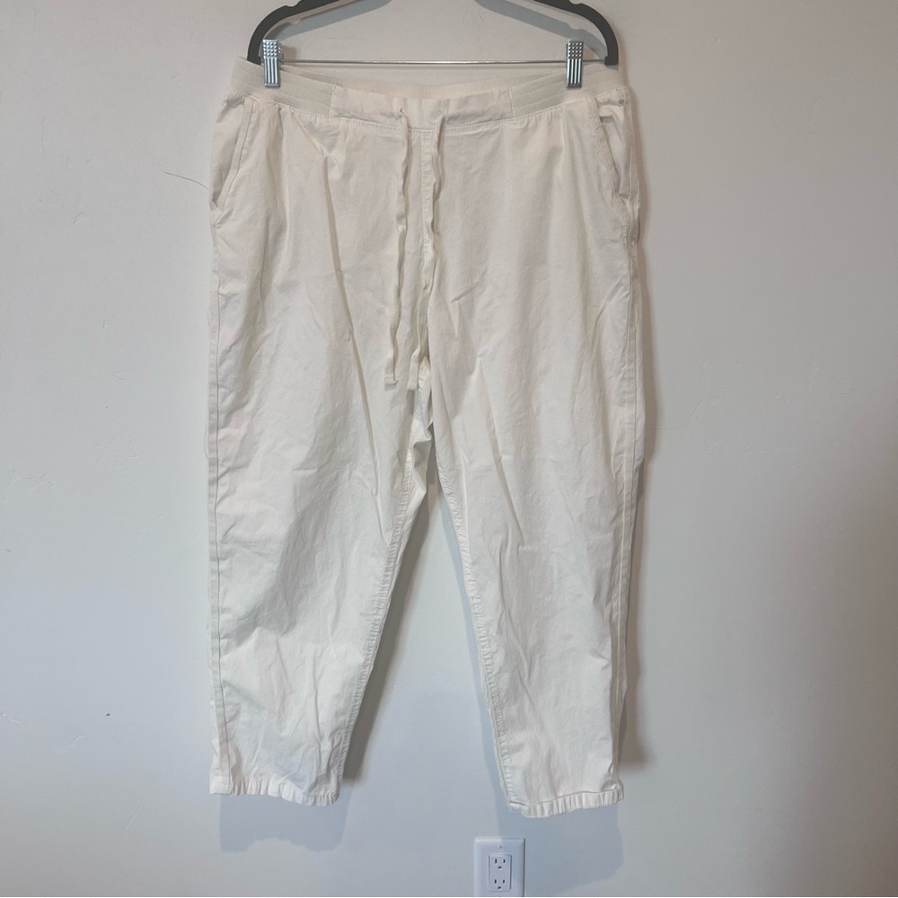 Style & Co. Cream Ankle Pants